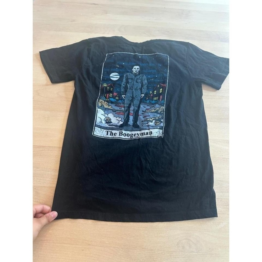John Carpenter's Halloween Michael Myers The Boogeyman Graphic T-Shirt‎